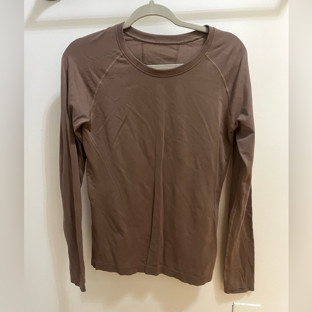 Athleta Long Sleeve Tee in Mauve Brown